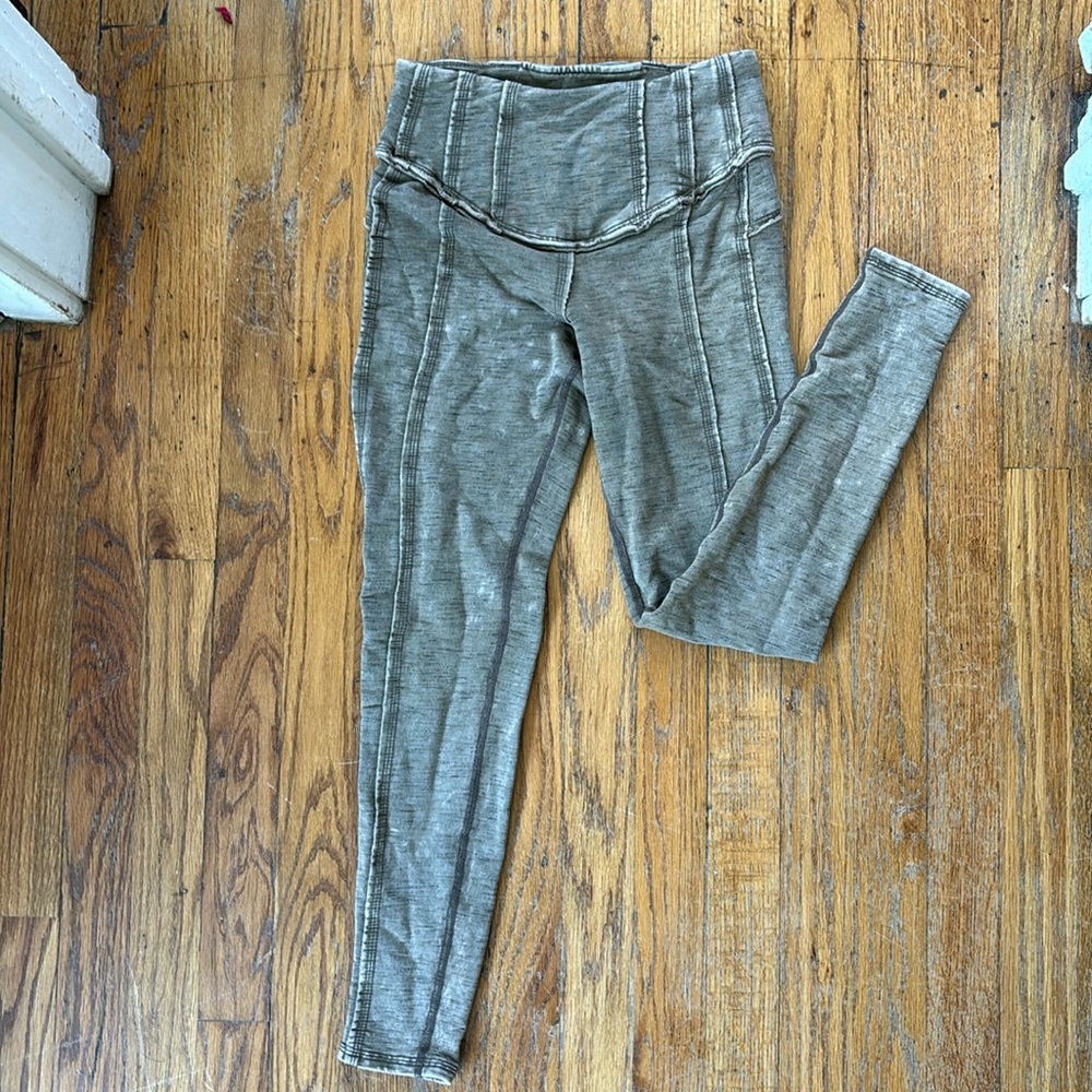 Free people movement leggings flawed